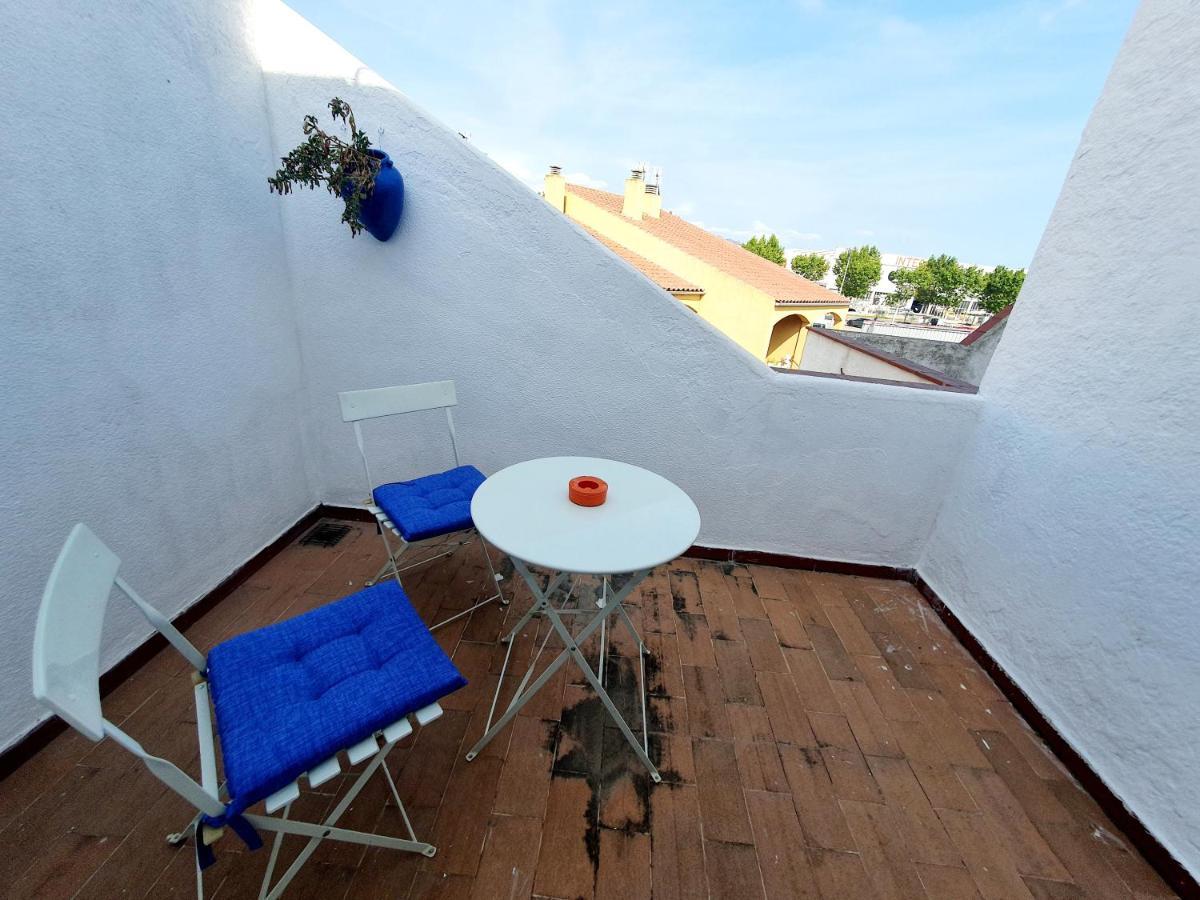 Bonita Casa Con Terraza Y Patio Empuriabrava Eksteriør billede